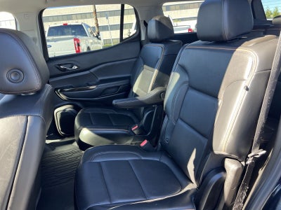 2022 GMC Acadia AT4