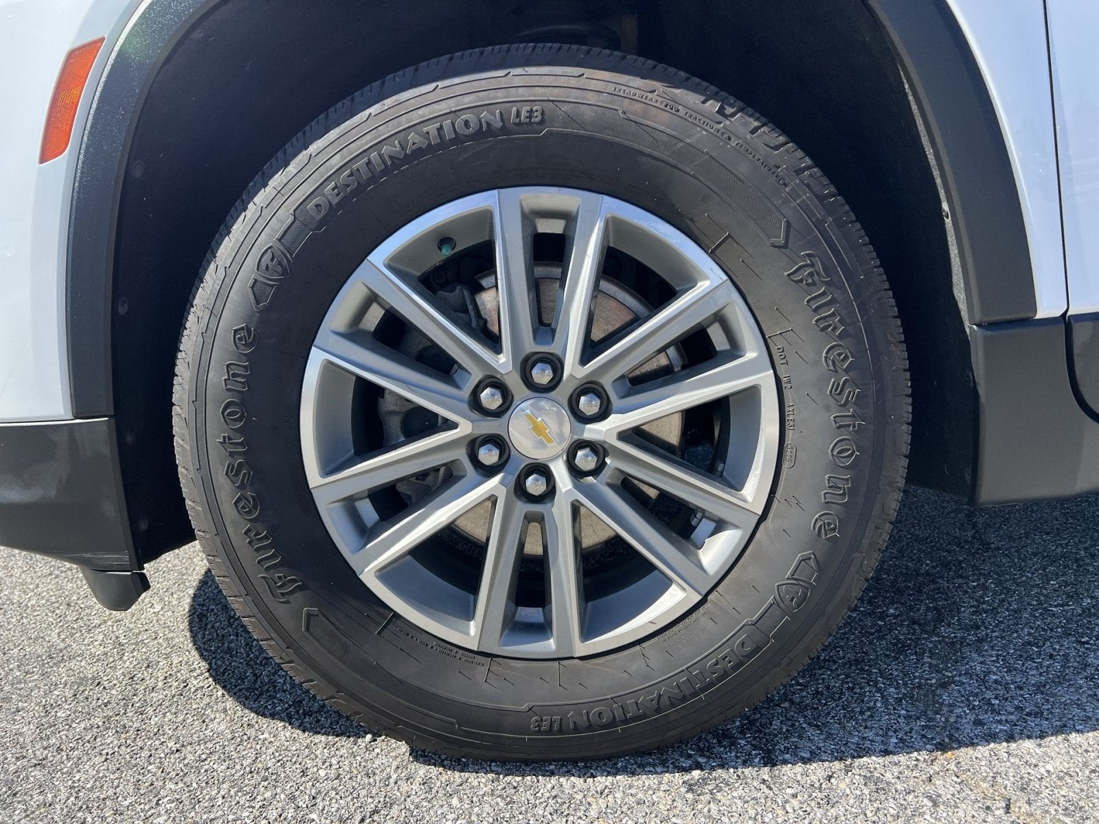 2023 Chevrolet Traverse LT