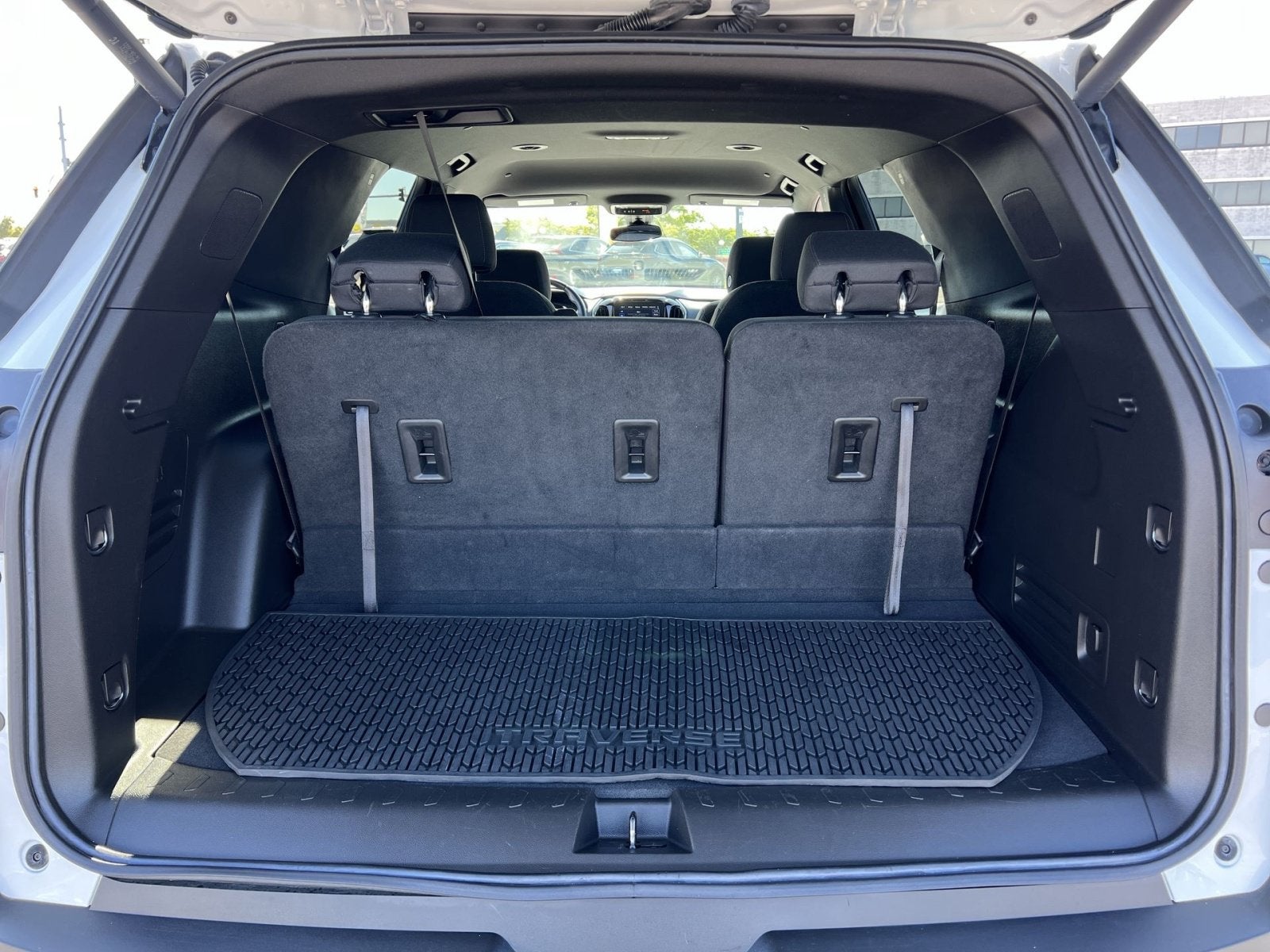 2023 Chevrolet Traverse LT