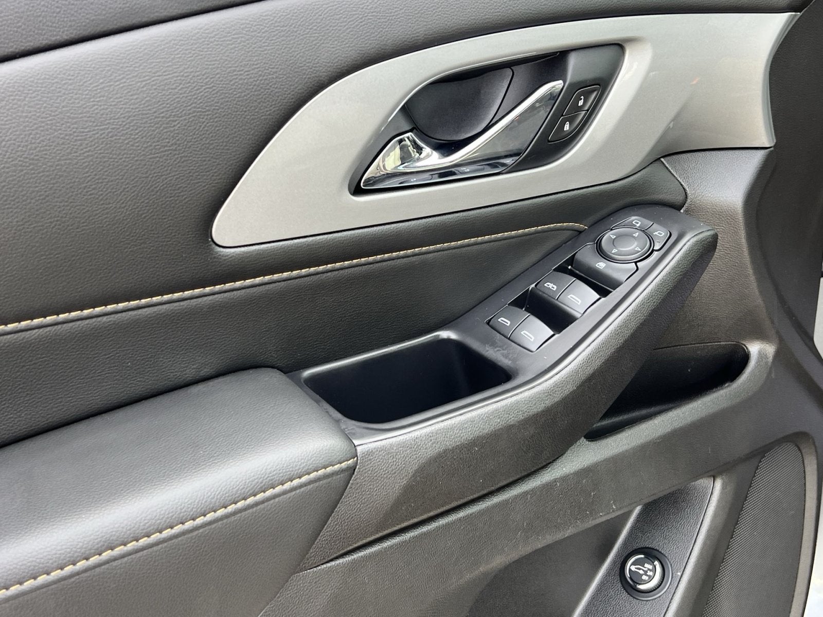 2021 Chevrolet Traverse LT