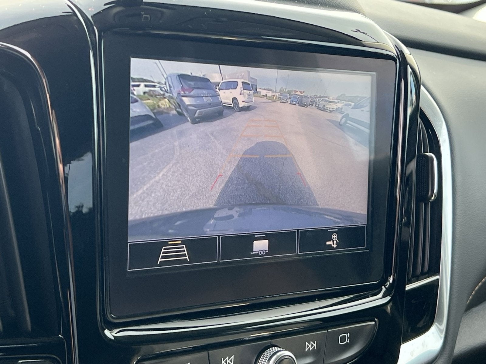 2021 Chevrolet Traverse LT