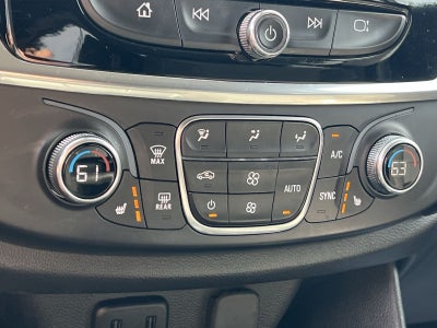 2021 Chevrolet Traverse LT