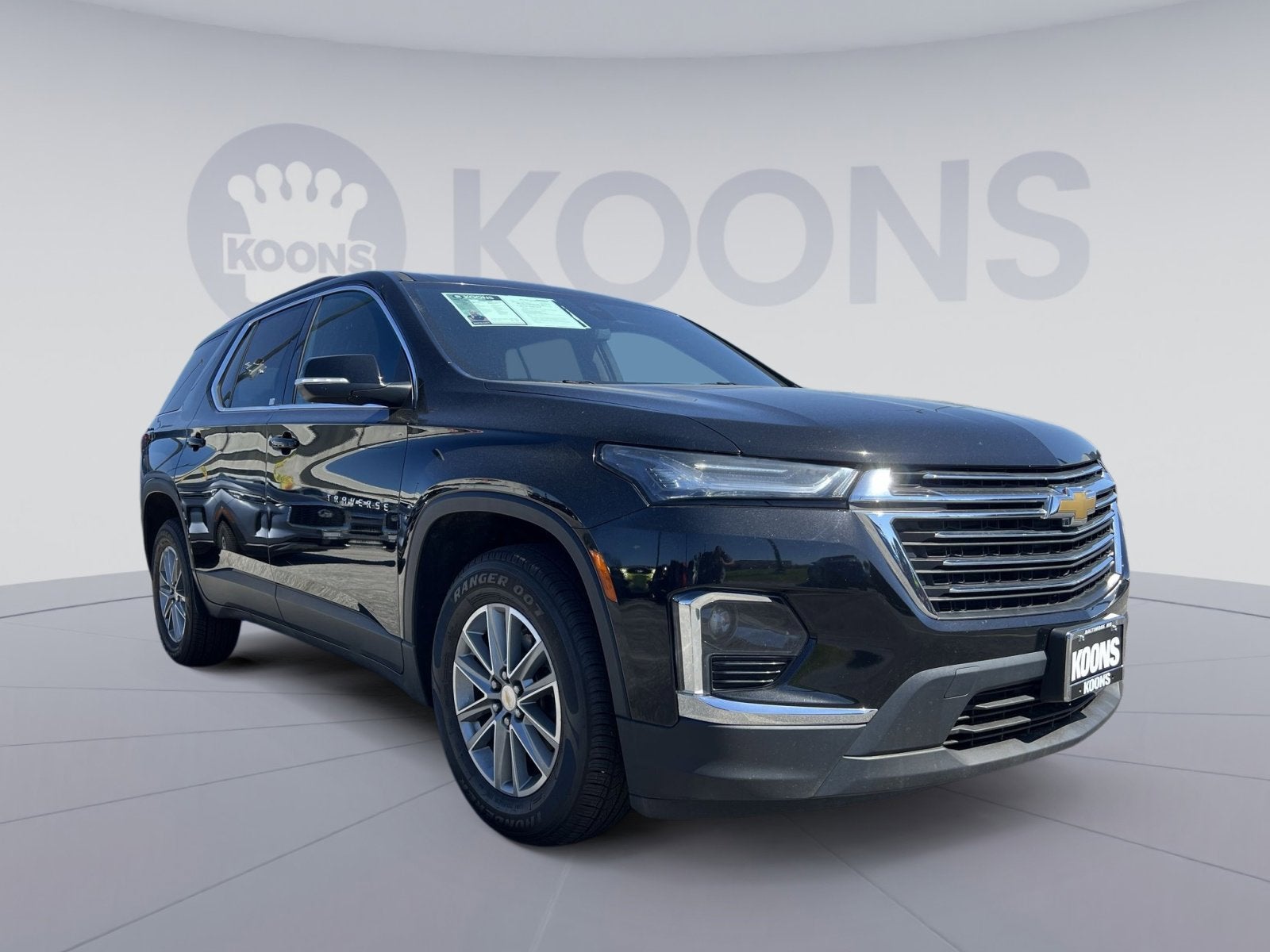 2023 Chevrolet Traverse LT