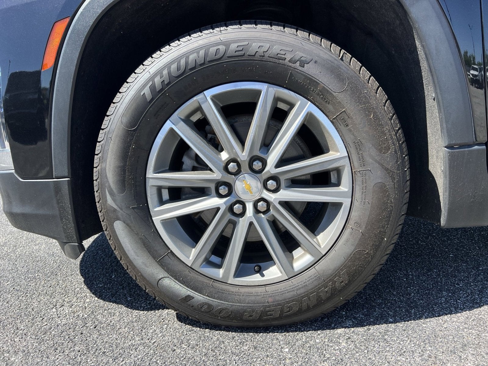 2023 Chevrolet Traverse LT