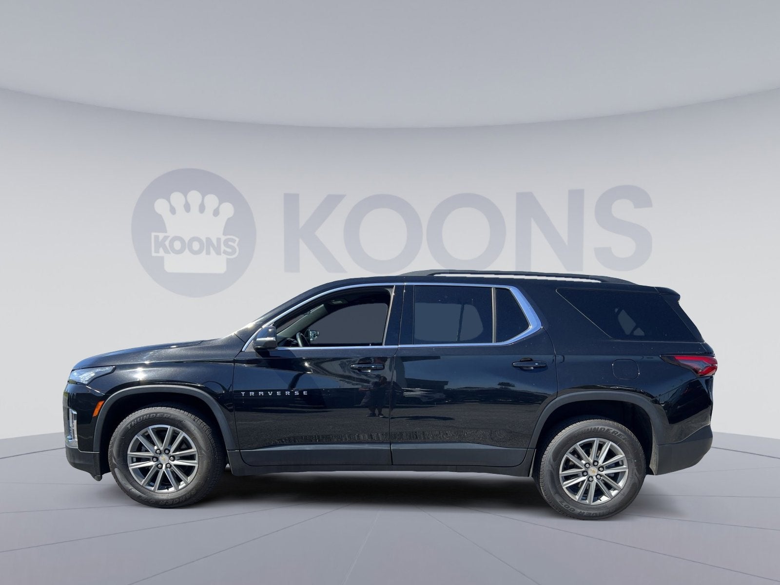 2023 Chevrolet Traverse LT