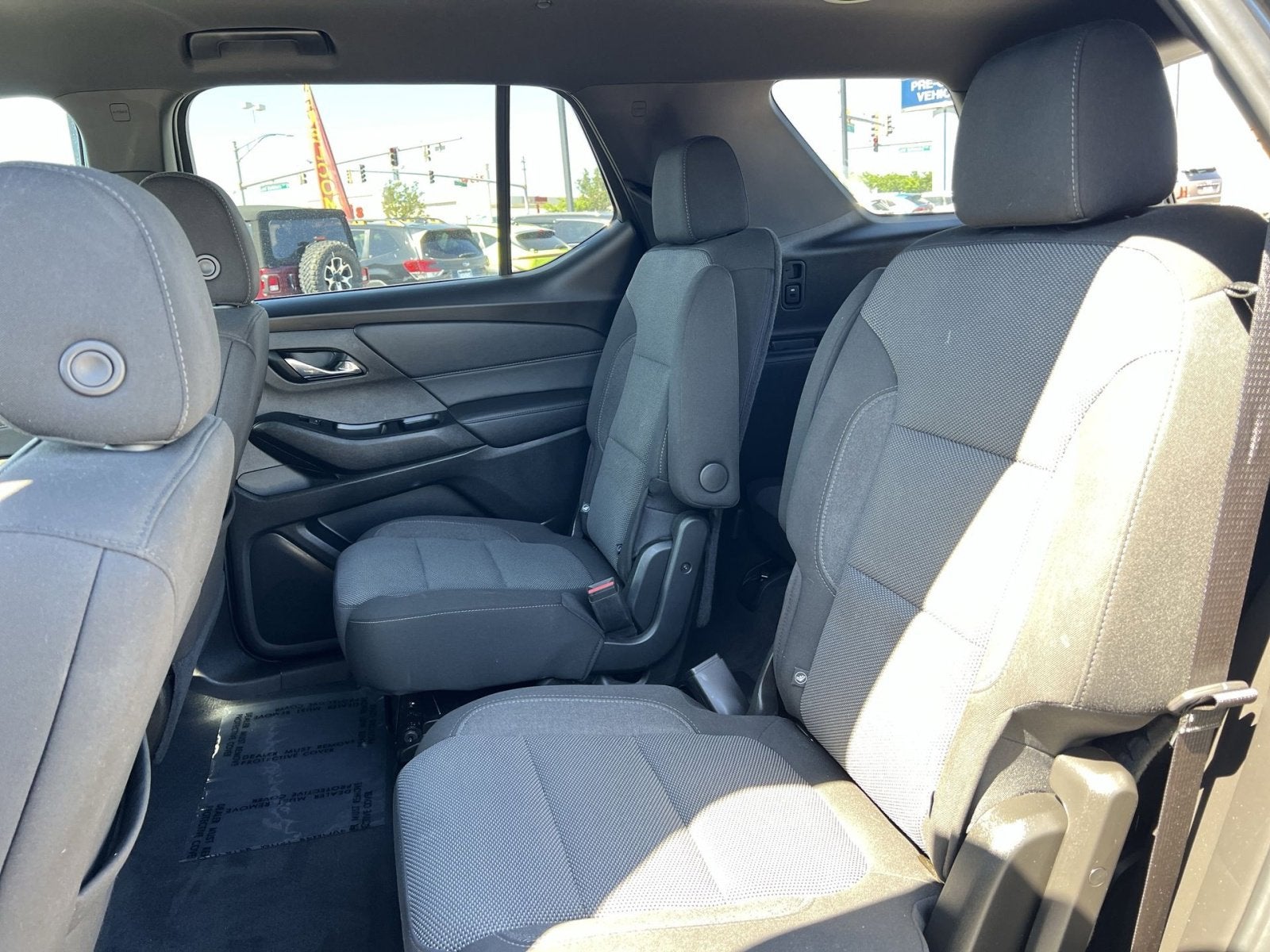2023 Chevrolet Traverse LT