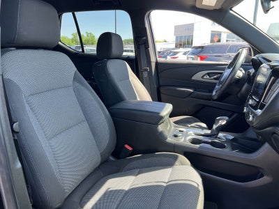 2023 Chevrolet Traverse LT