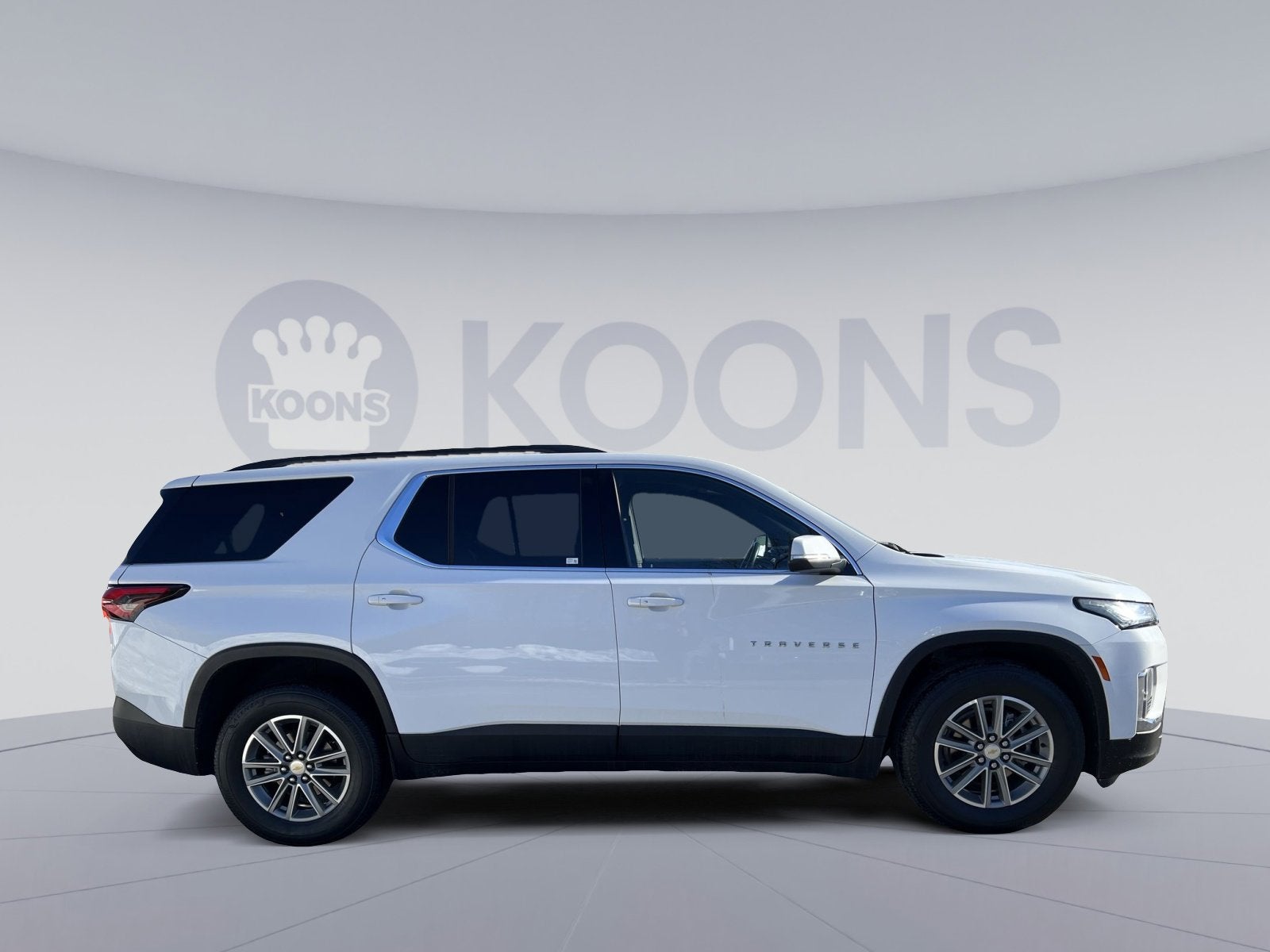 2022 Chevrolet Traverse LT