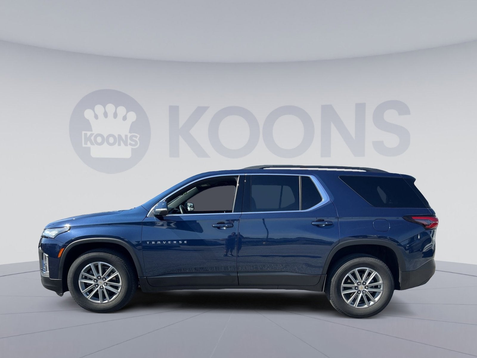 2023 Chevrolet Traverse LT