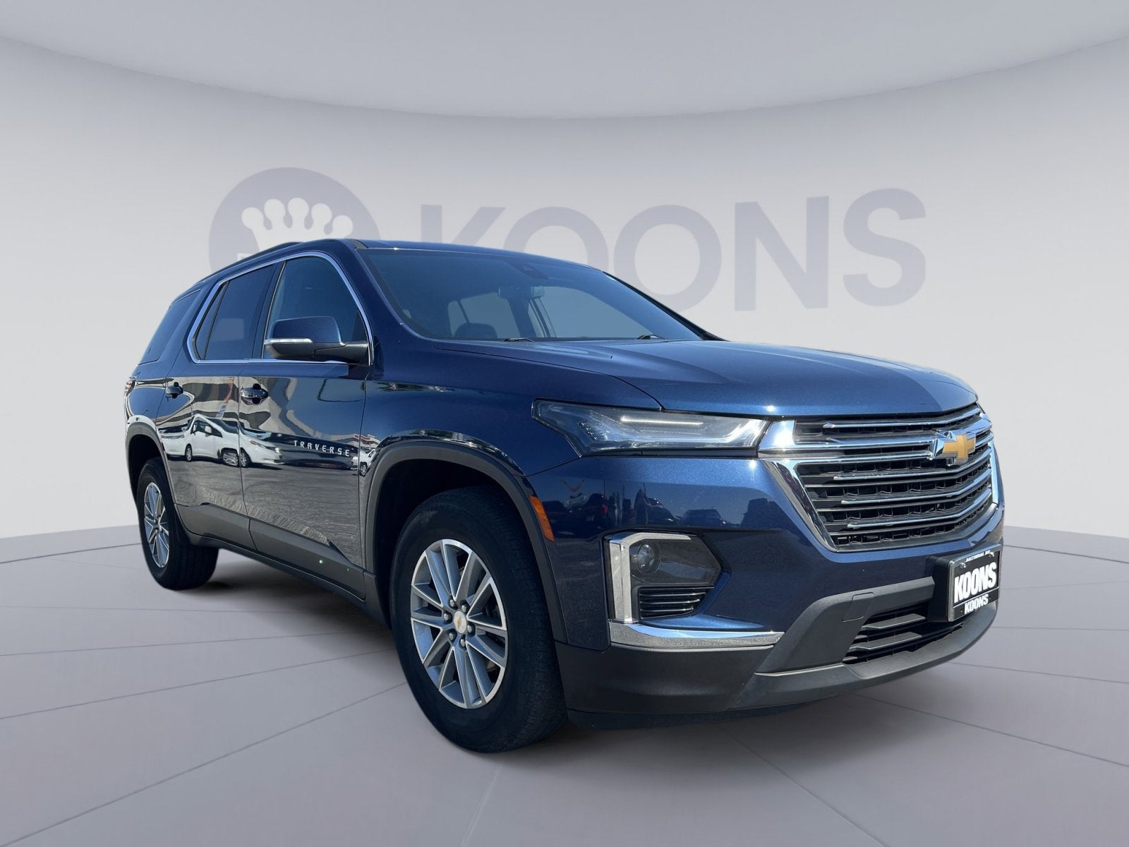 2023 Chevrolet Traverse LT