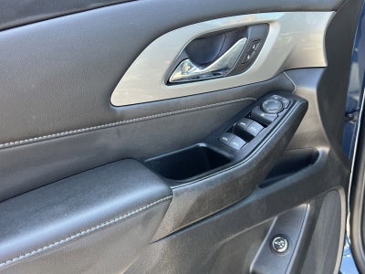 2023 Chevrolet Traverse LT