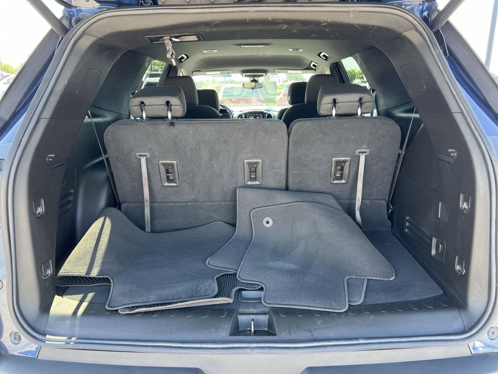 2023 Chevrolet Traverse LT
