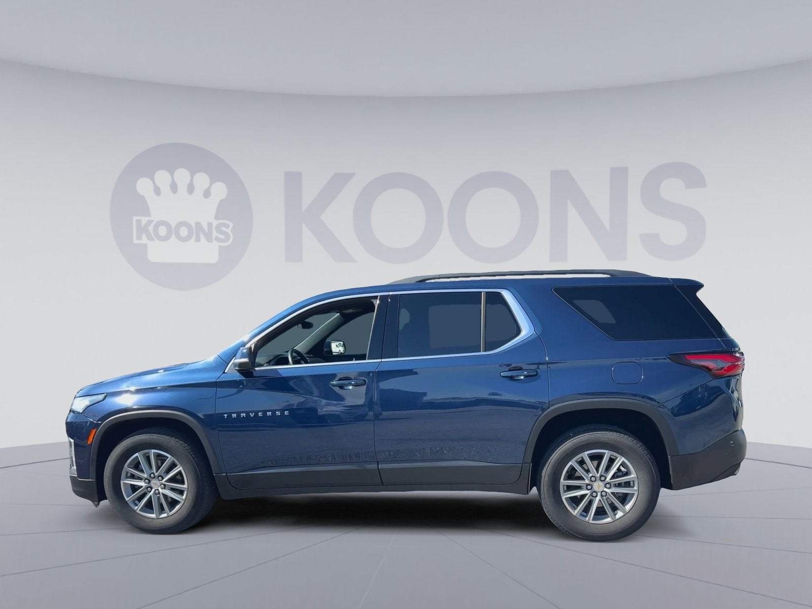 2023 Chevrolet Traverse LT