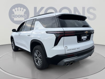 2025 Chevrolet Traverse LT
