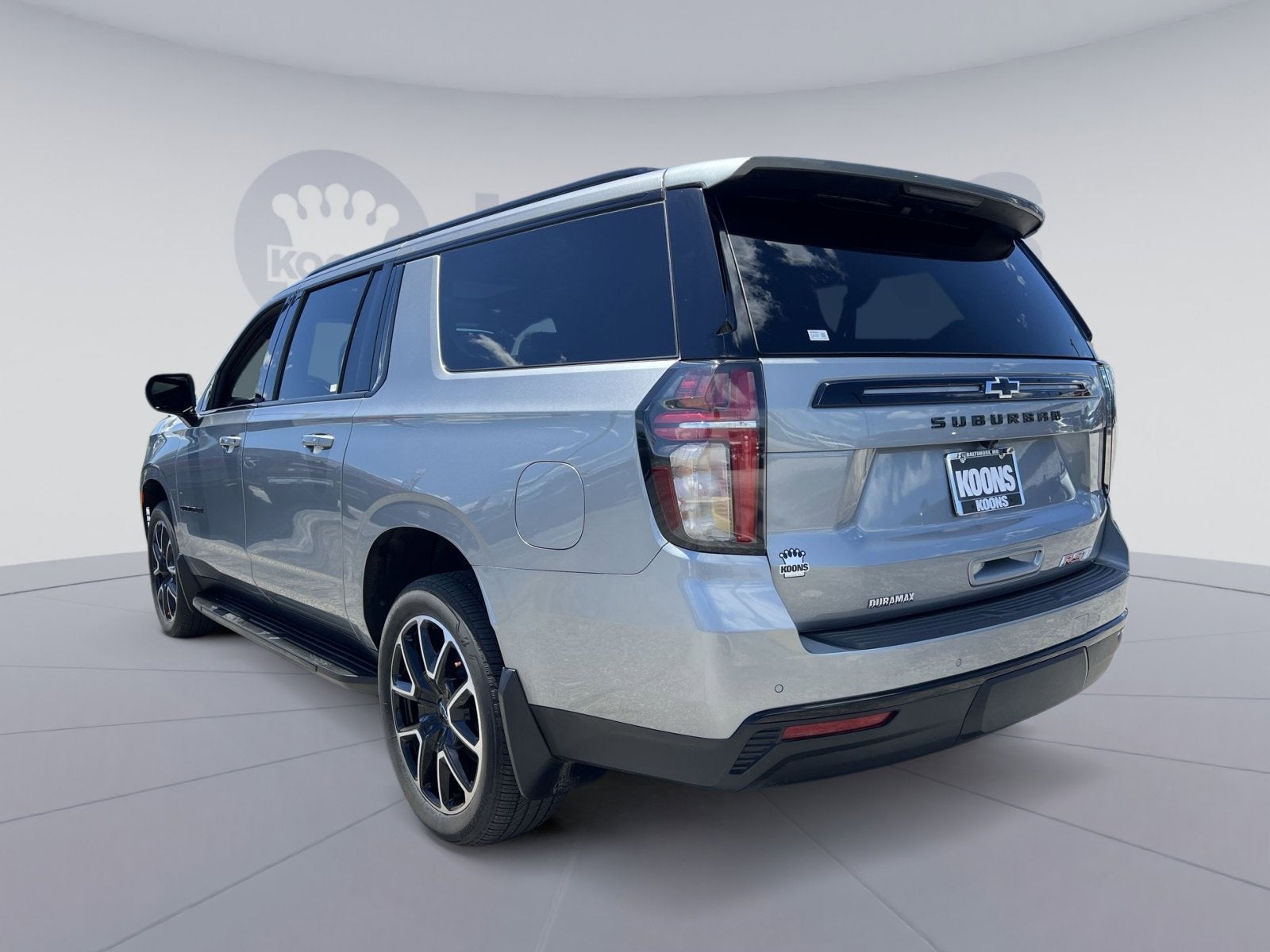2023 Chevrolet Suburban RST