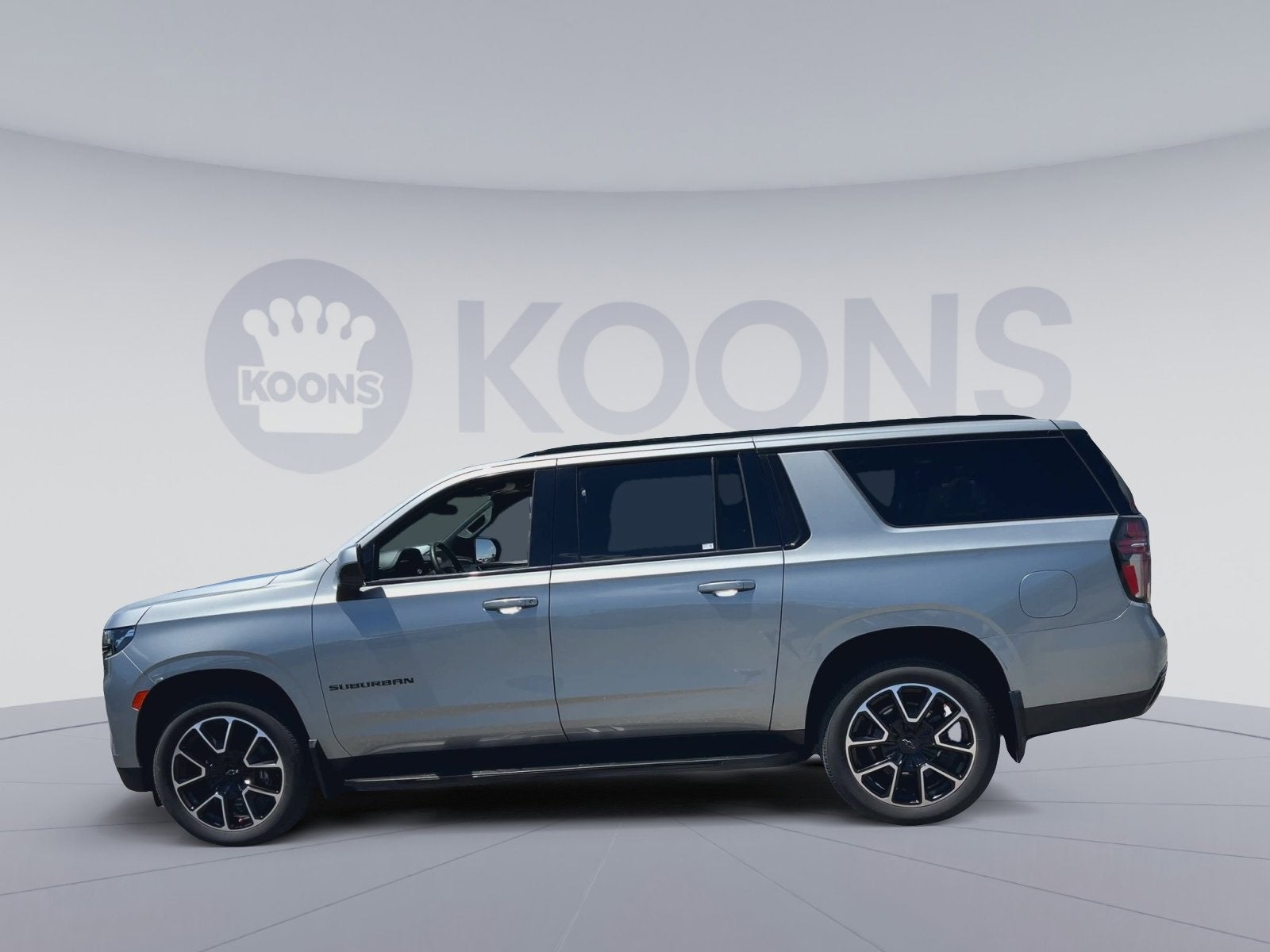 2023 Chevrolet Suburban RST