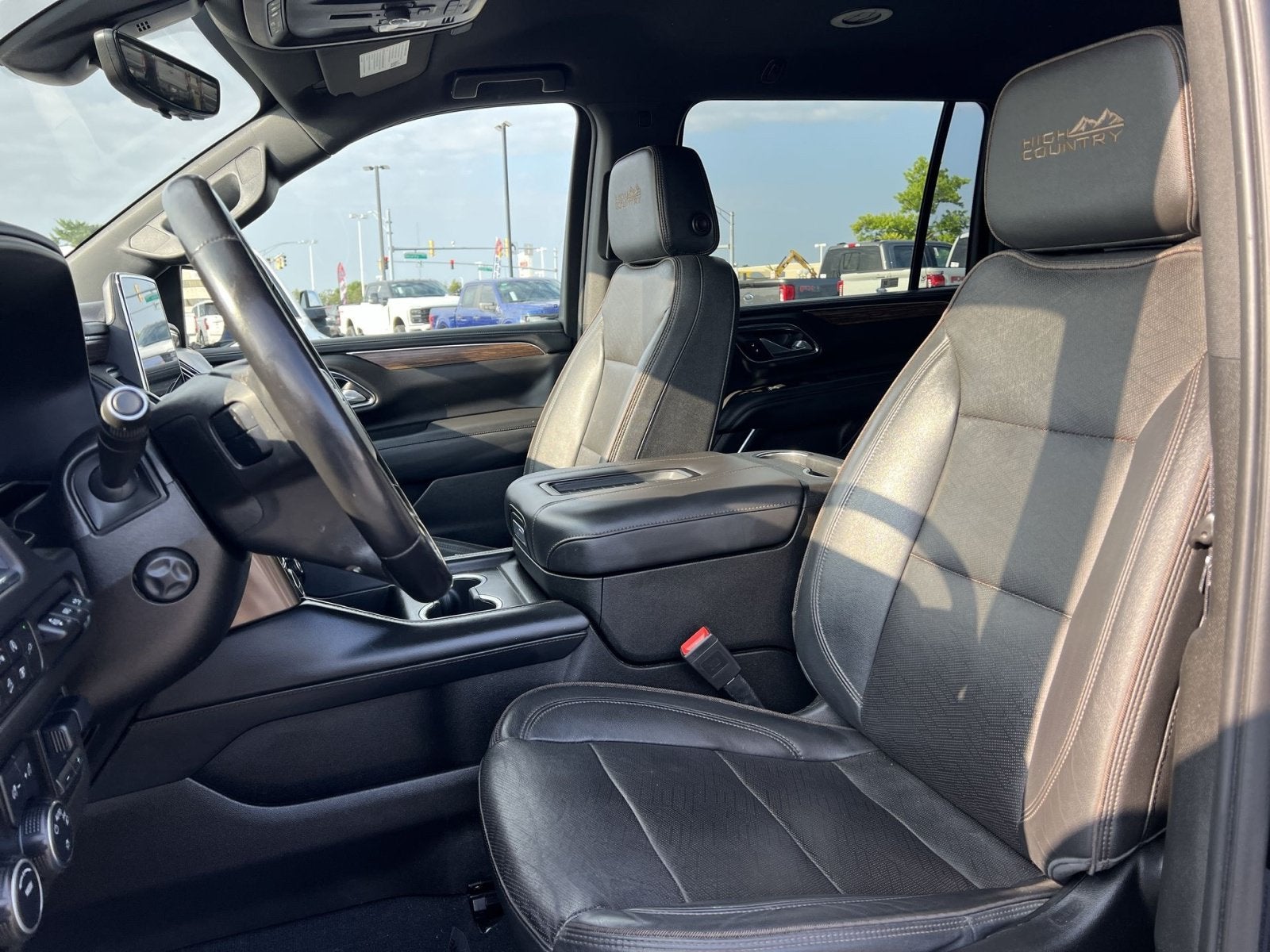 2022 Chevrolet Suburban High Country