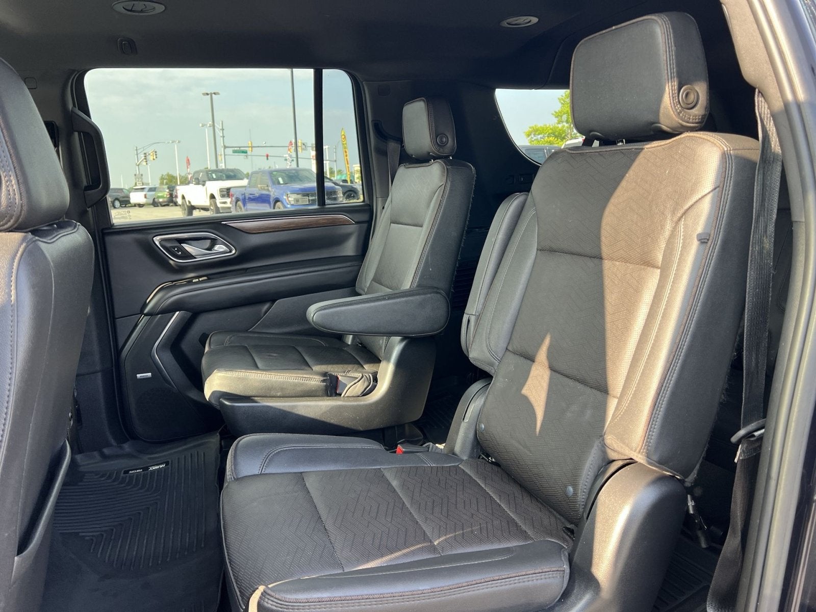 2022 Chevrolet Suburban High Country