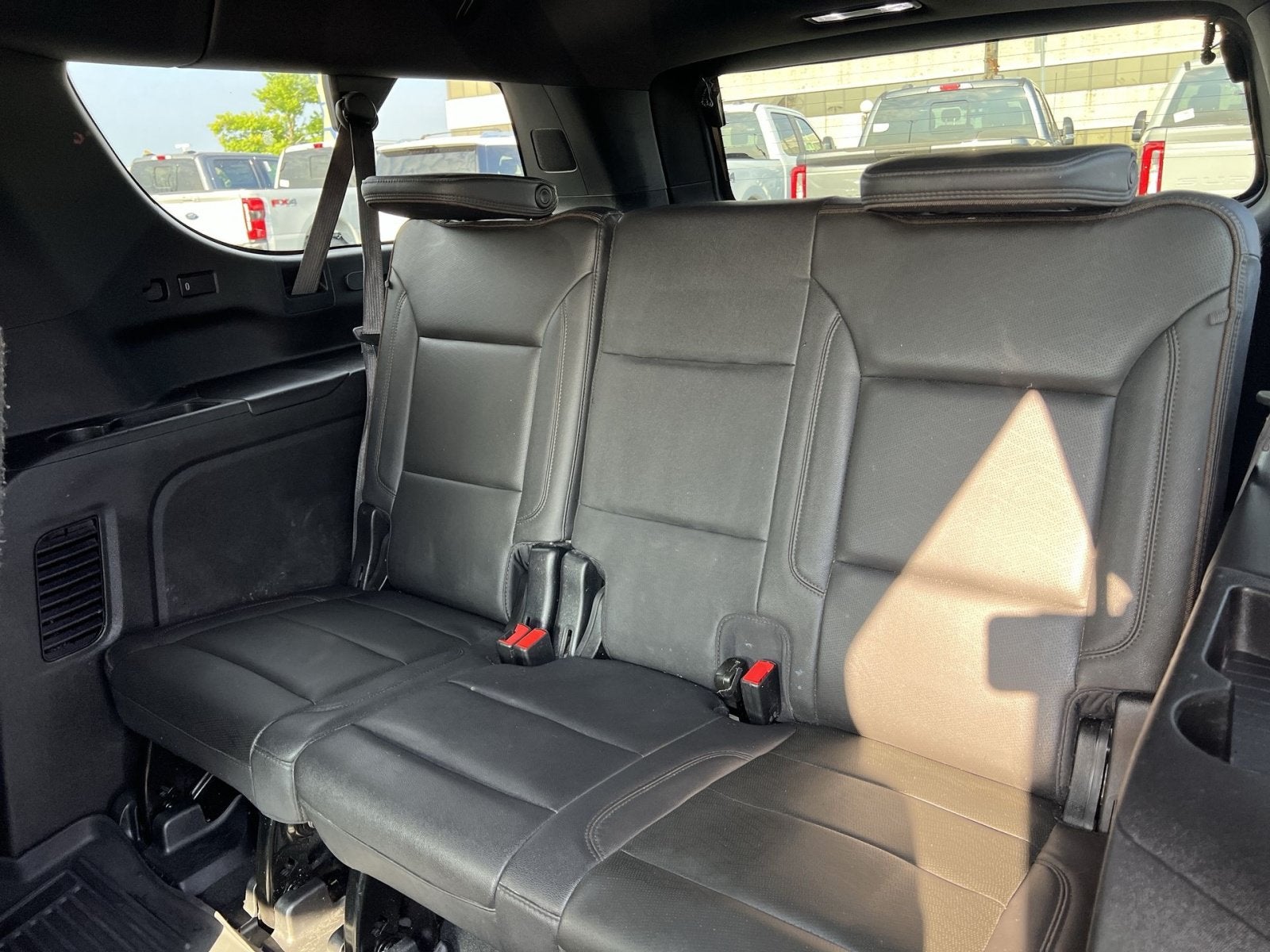 2022 Chevrolet Suburban High Country