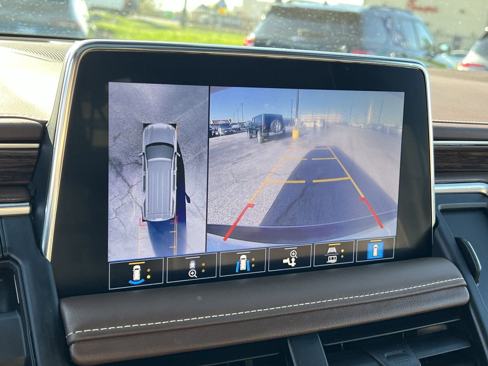 2021 Chevrolet Suburban High Country