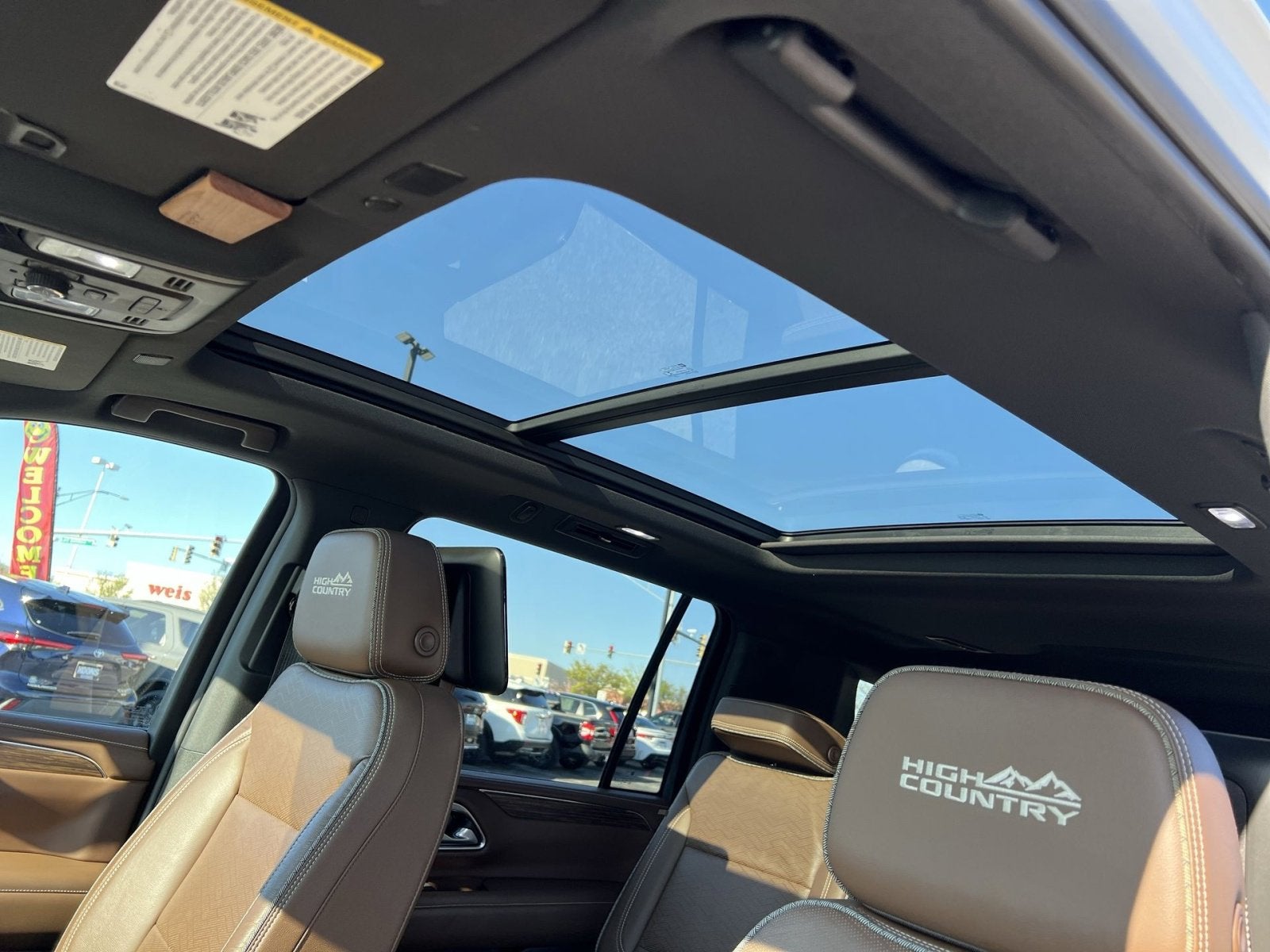 2021 Chevrolet Suburban High Country