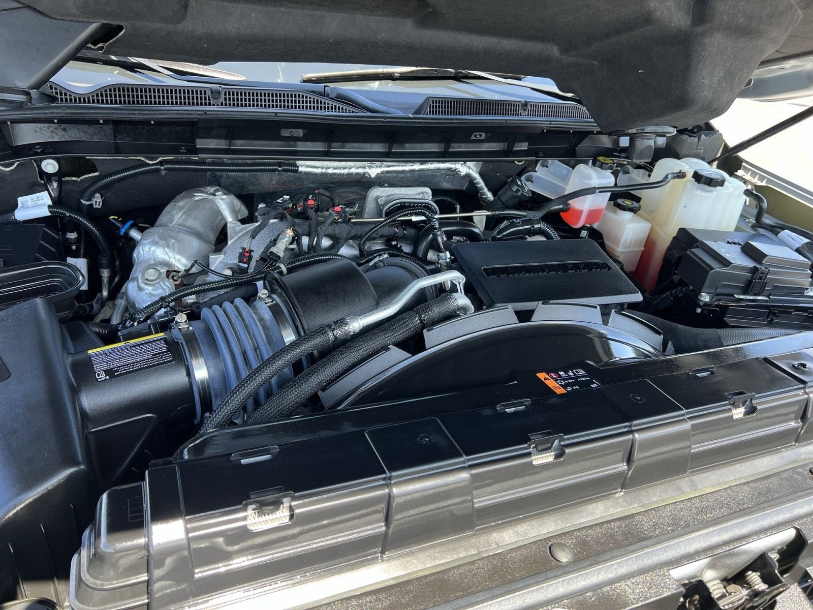 2024 GMC Sierra 2500HD Denali Ultimate