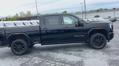 2024 GMC Sierra 2500HD AT4