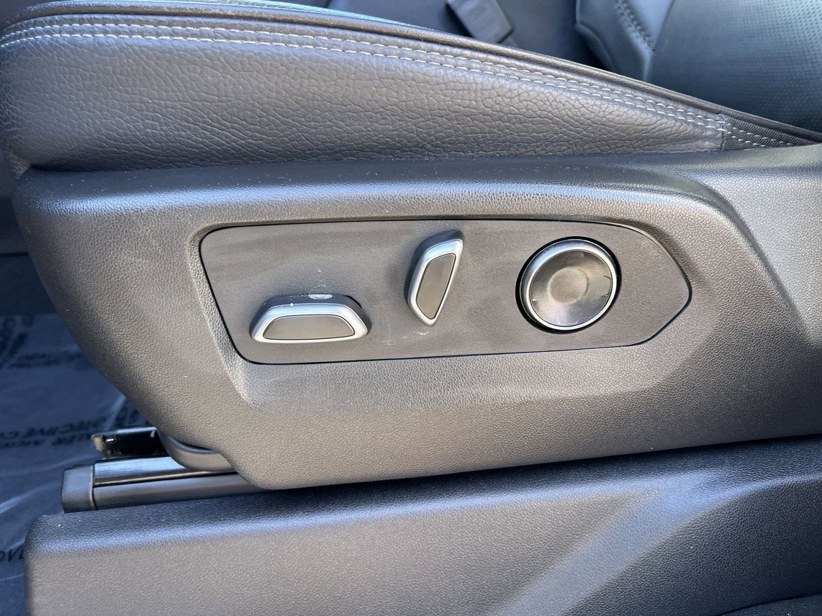 2025 GMC Sierra 3500HD Denali