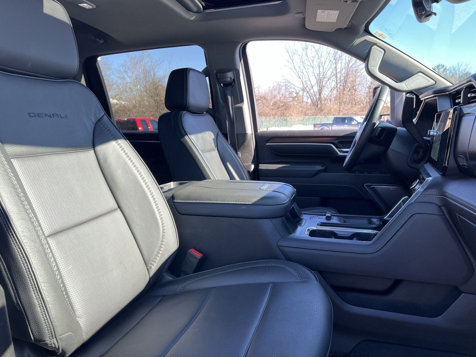 2025 GMC Sierra 3500HD Denali