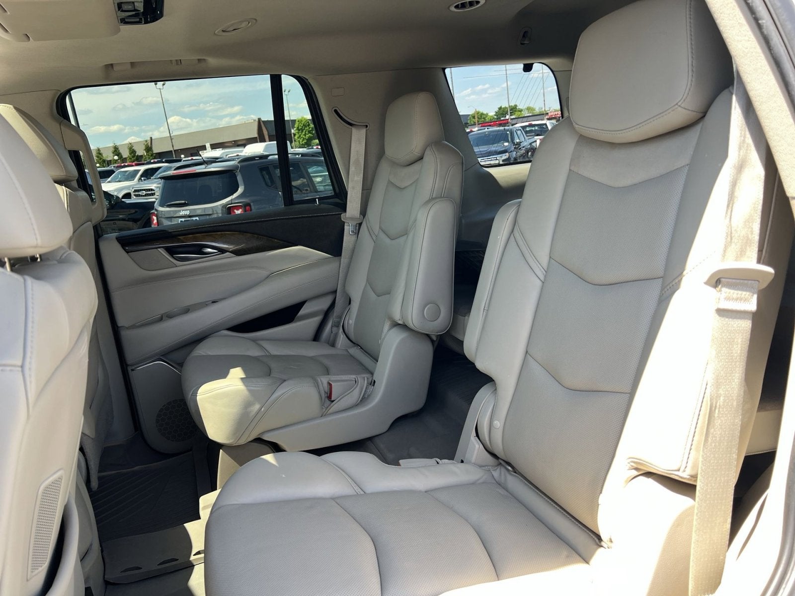 2018 Cadillac Escalade Premium Luxury