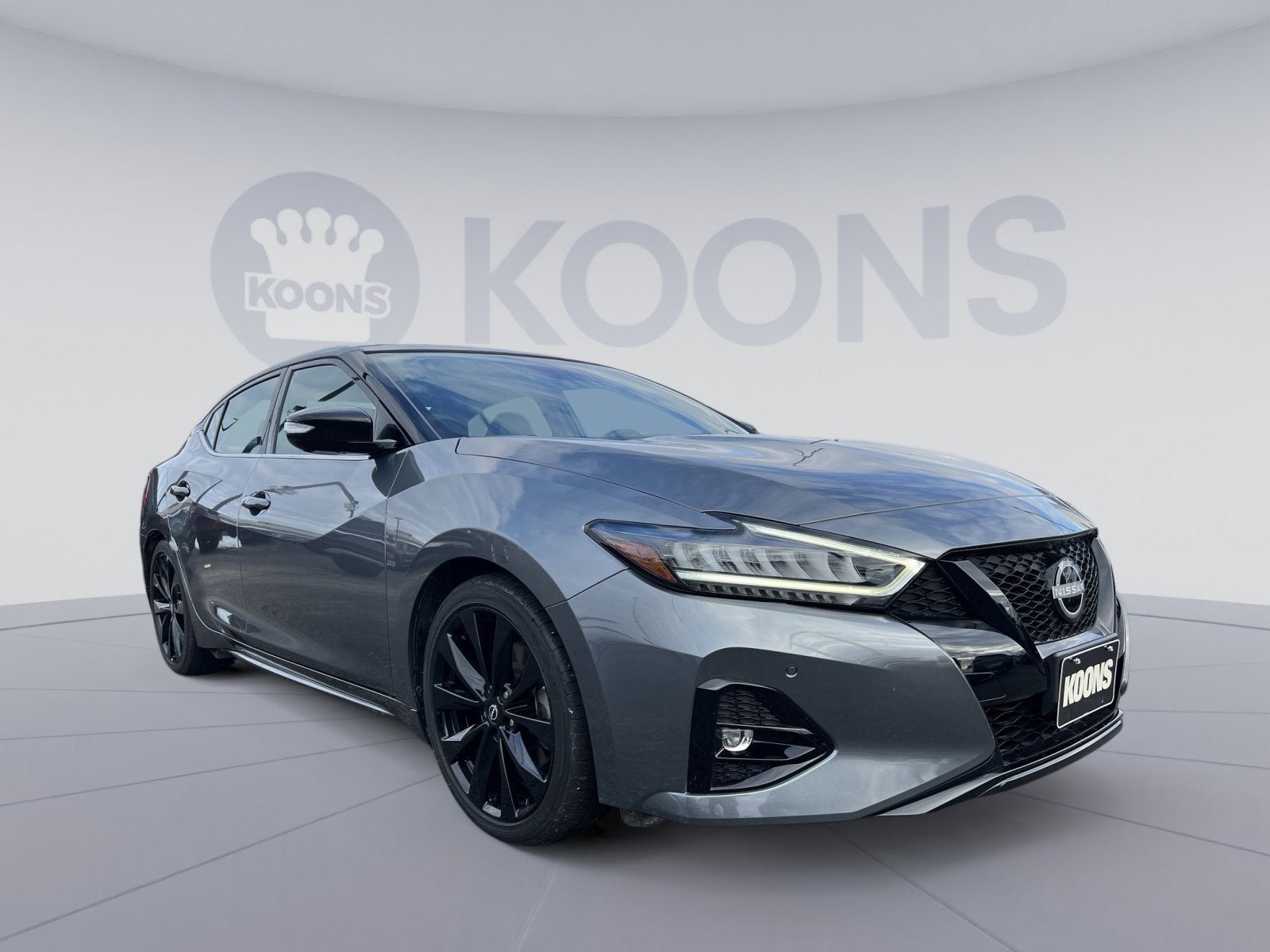 2023 Nissan Maxima SR