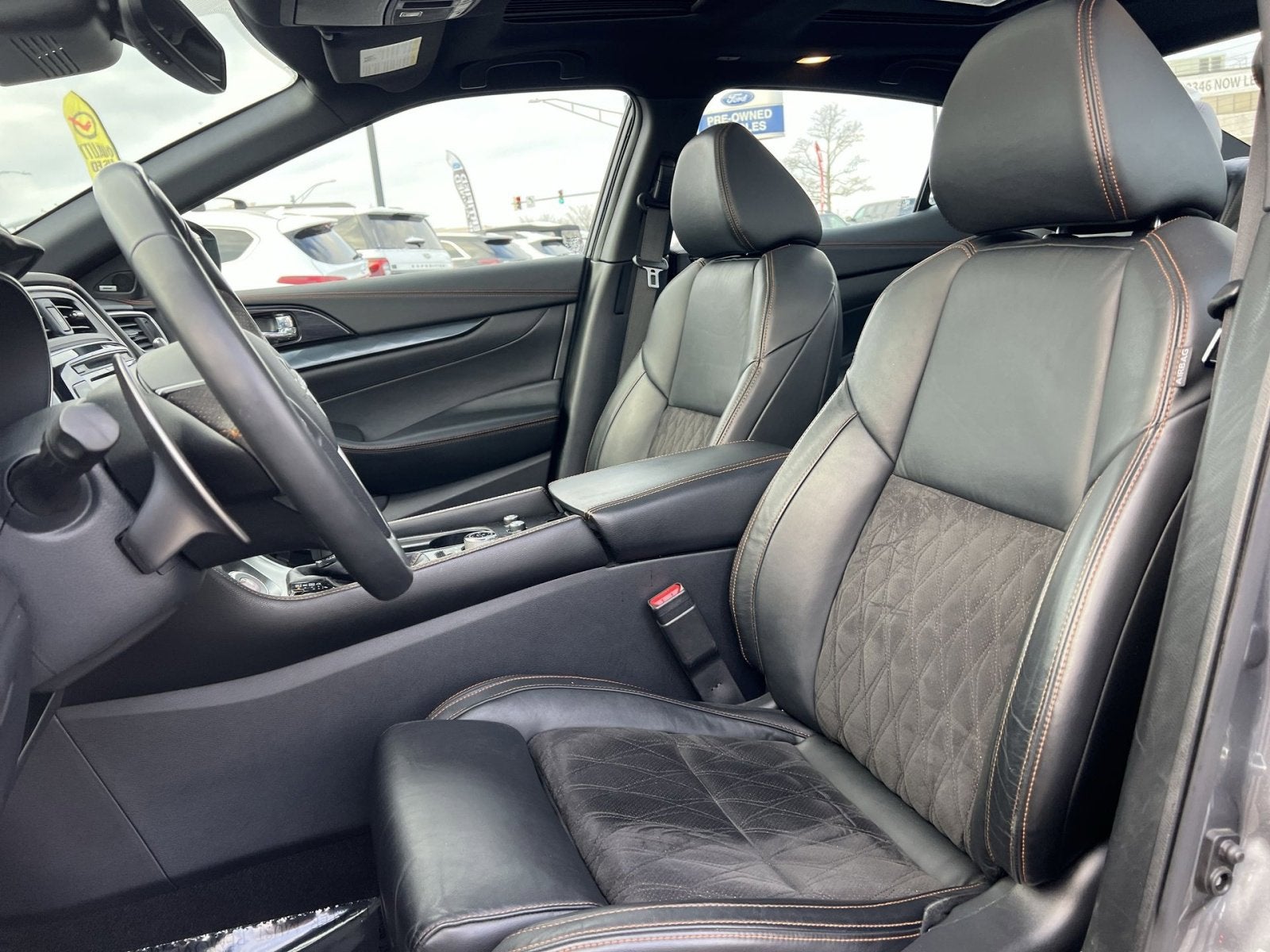 2023 Nissan Maxima SR