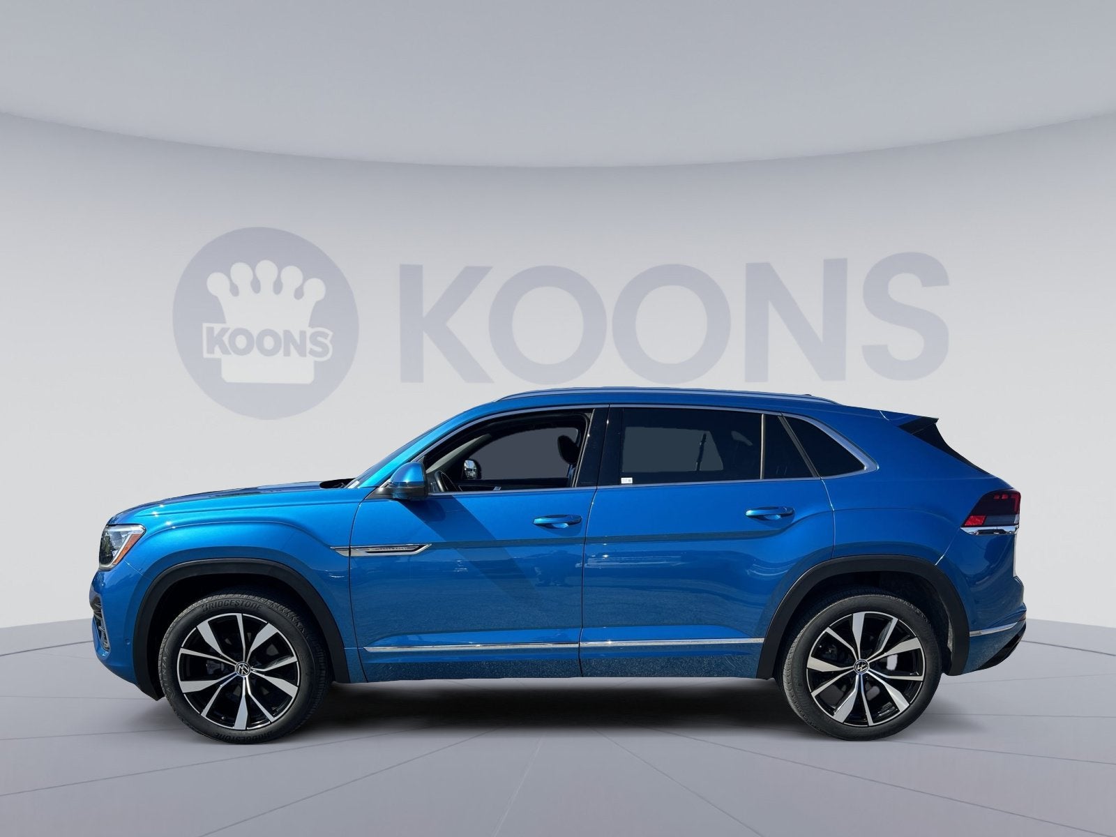 2024 Volkswagen Atlas Cross Sport 2.0T SEL Premium R-Line