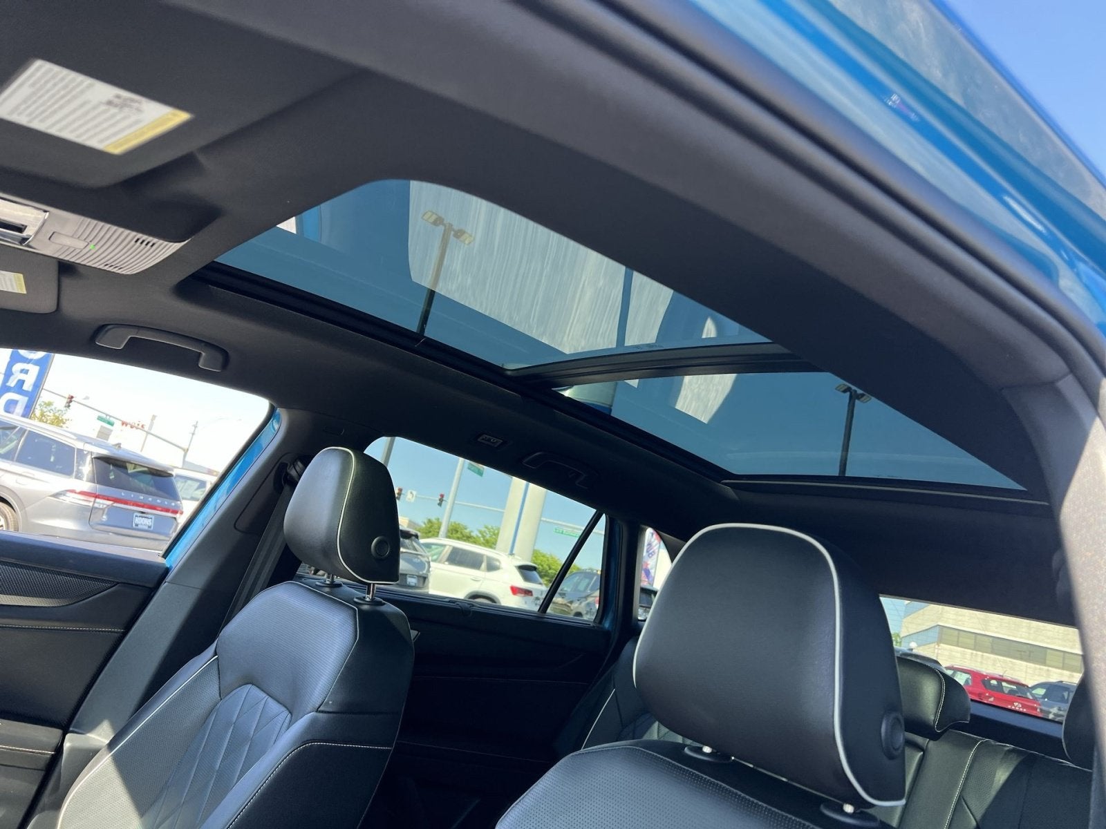 2024 Volkswagen Atlas Cross Sport 2.0T SEL Premium R-Line