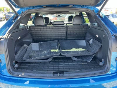 2024 Volkswagen Atlas Cross Sport 2.0T SEL Premium R-Line