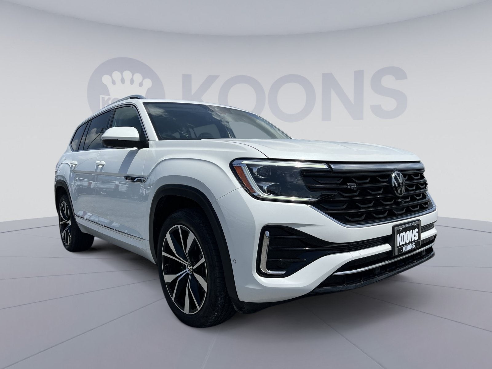 2024 Volkswagen Atlas 2.0T SEL Premium R-Line