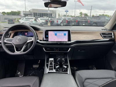 2024 Volkswagen Atlas 2.0T SE w/Technology