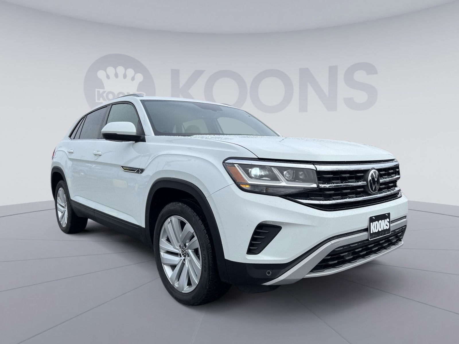 2022 Volkswagen Atlas Cross Sport 3.6L V6 SE w/Technology
