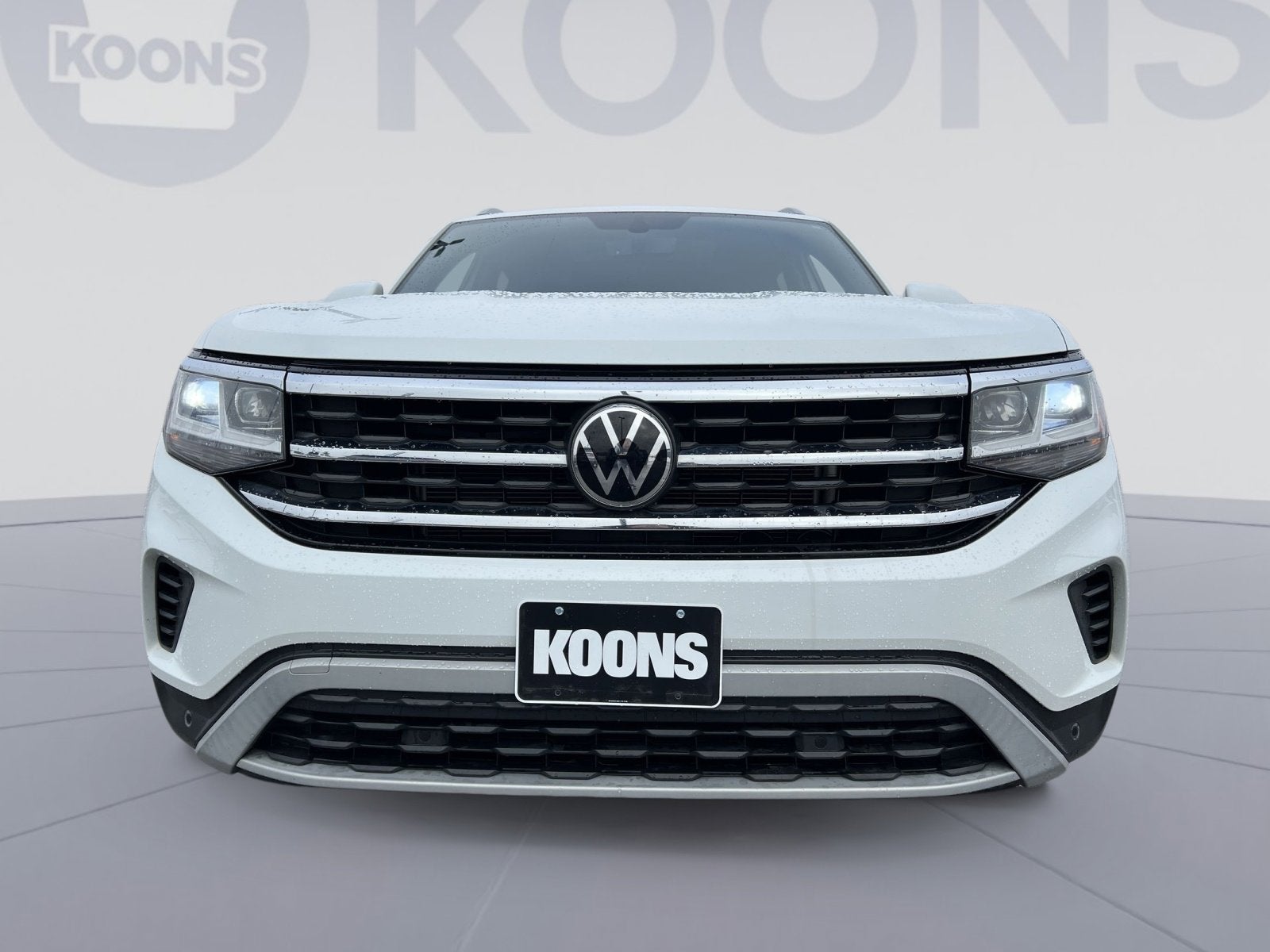 2022 Volkswagen Atlas Cross Sport 3.6L V6 SE w/Technology