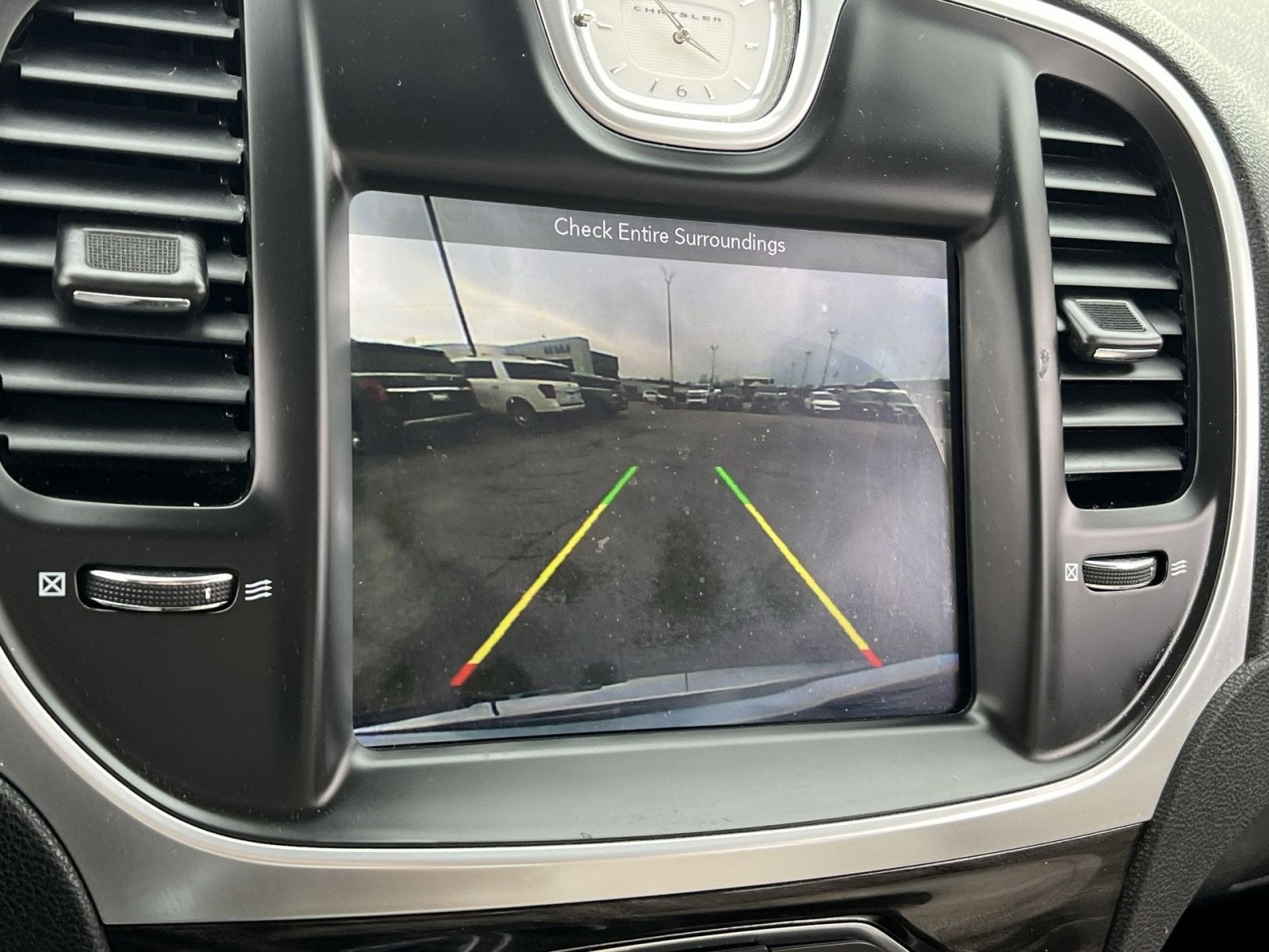 2017 Chrysler 300 Limited