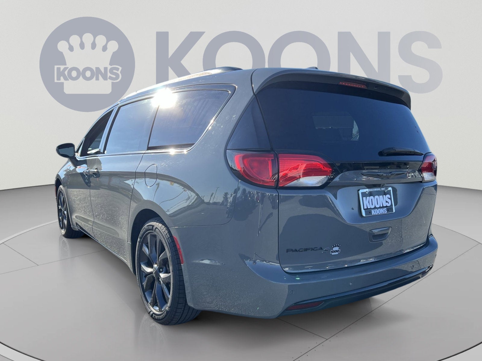 2020 Chrysler Pacifica Touring