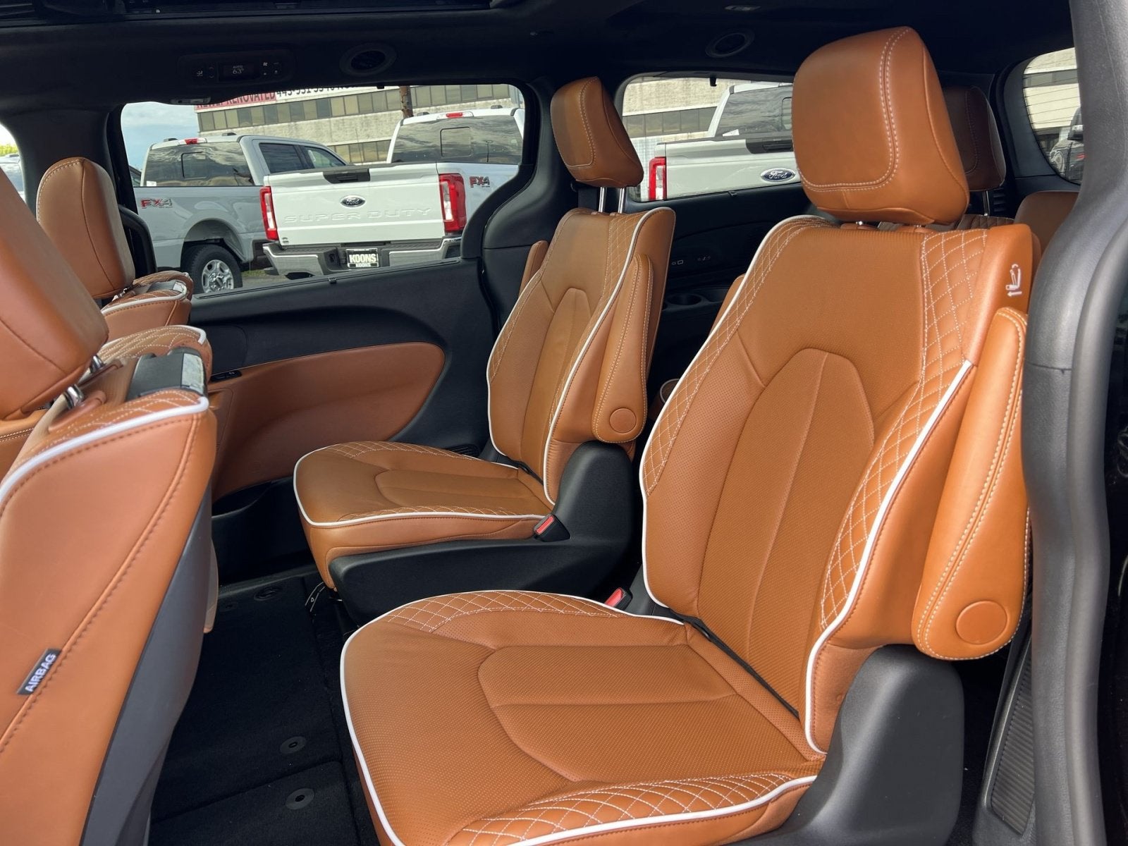 2026 Chrysler Pacifica Pinnacle