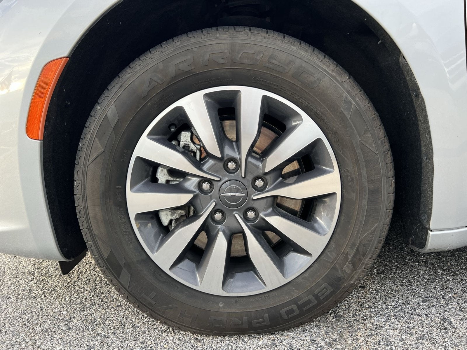2024 Chrysler Pacifica Hybrid Select