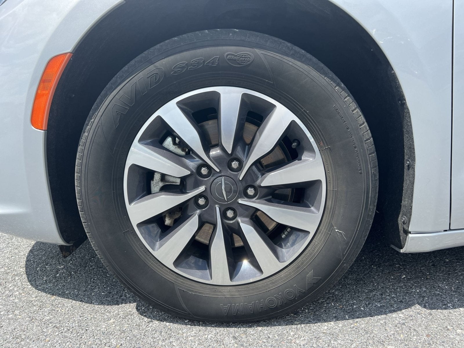 2024 Chrysler Pacifica Hybrid Select