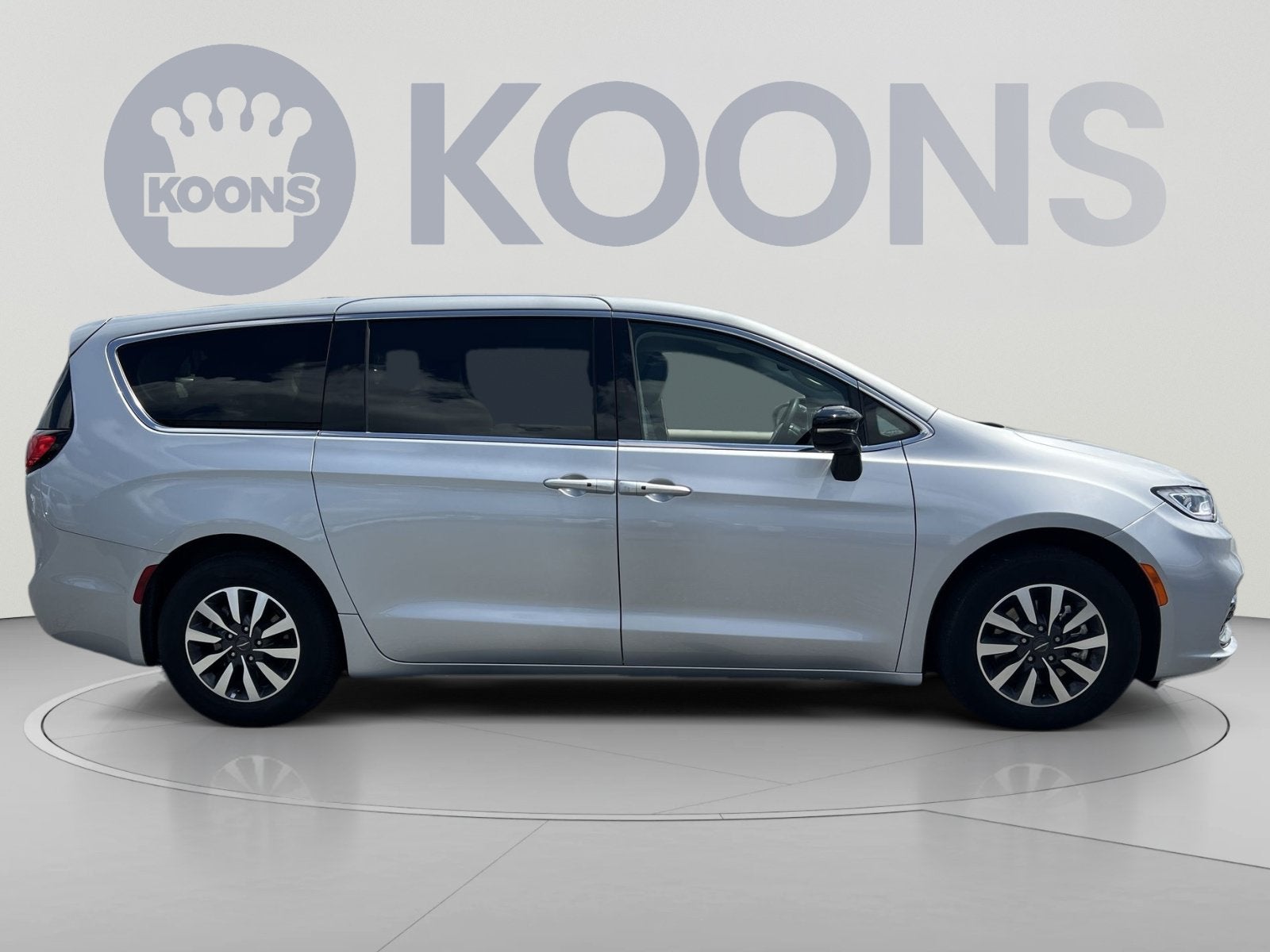 2024 Chrysler Pacifica Hybrid Select