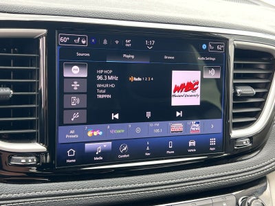 2024 Chrysler Pacifica Hybrid Select