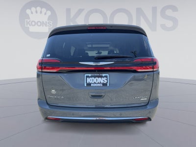 2022 Chrysler Pacifica Limited