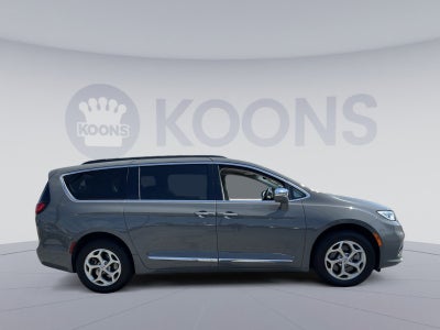2022 Chrysler Pacifica Limited