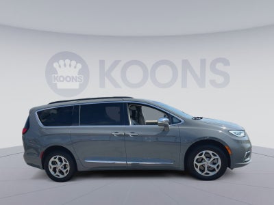 2022 Chrysler Pacifica Limited