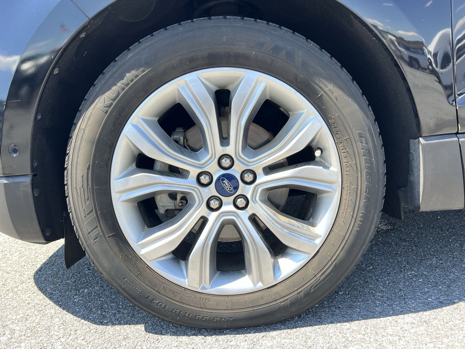 2019 Ford Edge Titanium